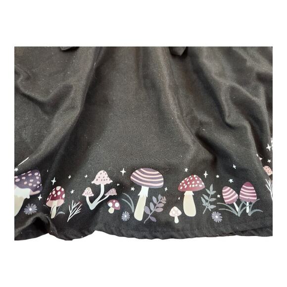 HotTopics sz small Mushroom border grommet suspender skirt black goth grudge - Picture 8 of 14